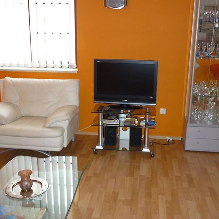 Nueva Fiesta Apartment Marianske Lazne Exterior foto