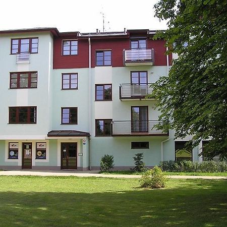Nueva Fiesta Apartment Marianske Lazne Exterior foto